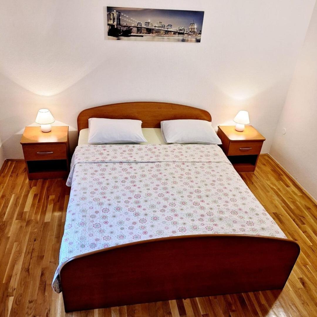 Apartment Damir Tučepi Zewnętrze zdjęcie